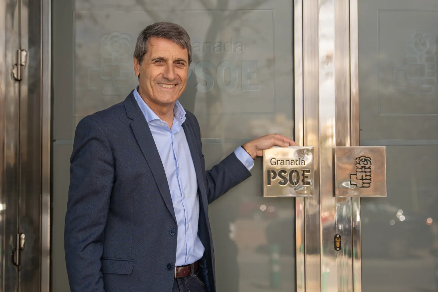 Pedro Fernández subraya los más de 52 millones de euros aportados ya por el Gobierno de España para paliar los daños de los terremotos