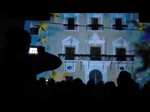 VIDEOMAPPING NAVIDEÑO PROYECTADO EN LA FACHADA DEL AYUNTAMIENTO DE MOTRIL