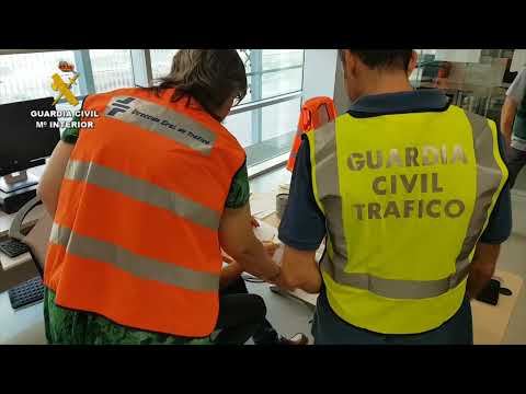 INVESTIGAN A 92 PERSONAS POR FALSIFICACIÓN DE DOCUMENTOS RELACIONADOS CON DENUNCIAS DE TRÁFICO