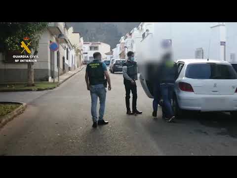 LA GUARDIA CIVIL DETIENE A UN HOMBRE POR COMETER MÁS DE 40 DELITOS DE ABUSOS SEXUALES A MENORES