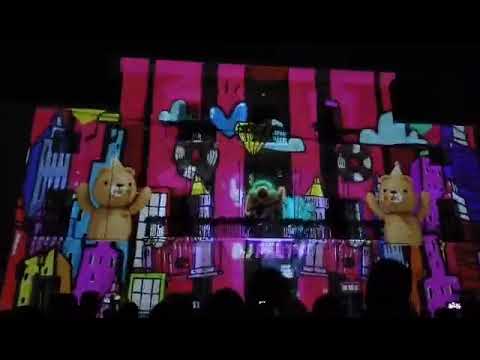 VIDEOMAPPING NAVIDEÑO PROYECTADO EN LA FACHADA DEL AYUNTAMIENTO DE MOTRIL