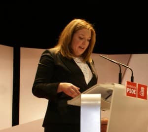 Flor Almón pide a Rojas que se preocupe más por los barrios de Motril y no monte más números con la A7 para tapar sus vergüenzas como alcalde