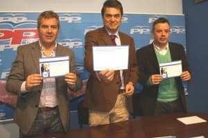 El PP presenta su precampaña: “Con menos hacemos más. Construimos presente, garantizamos Futuro”