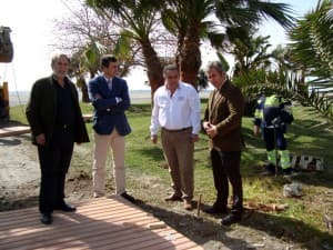 Nuevas pasarelas para la Playa de Poniente
