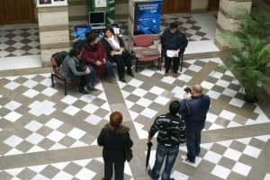 Vocales de la Entidad Local de Torrenueva se encierran en el Ayuntamiento