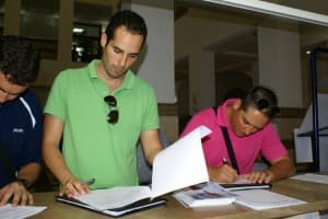 Siete policías locales presentan un recurso ante la elección de cuatro oficiales