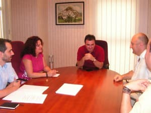 SALOBREÑA: El Ayuntamiento impulsará la creación del centro comercial abierto de la villa