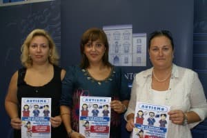 El Ayuntamiento de Motril y la Asociación Conecta ponen en marcha una campaña de sensibilización sobre el Autismo