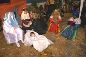El Llano representa un Belén Viviente protagonizado por los niños de las ludotecas