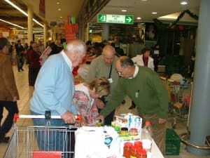 La Operación Kilo consigue 2.000 kilos de alimentos no perecederos