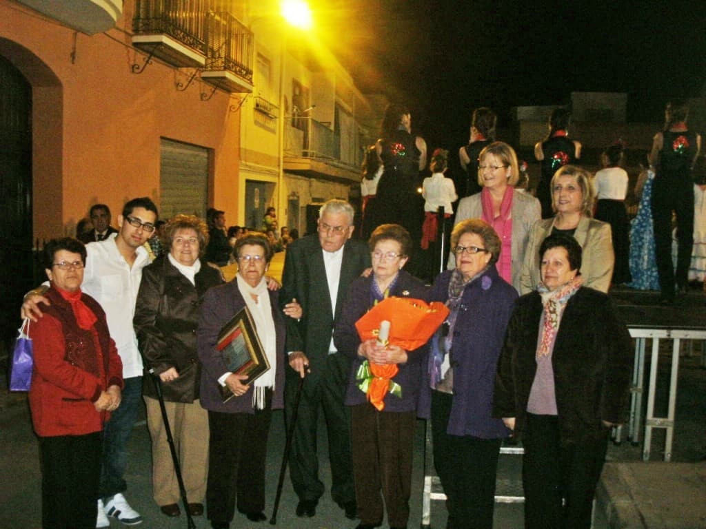 El barrio de San José se echó a la calle para vivir las fiestas de su patrón