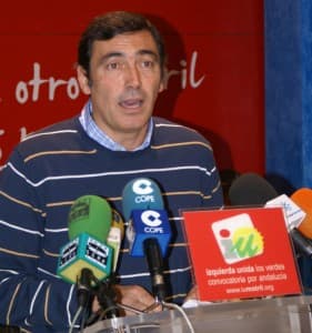 IU propone una alternativa a la nueva alcaldesa para salvar los servicios públicos