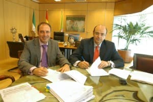 El presidente de la Diputación da luz verde a la creación del ente provincial para gestionar los servicios de agua en la provincia