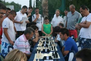 Casi un centenar de ajedrecistas se dan cita en el Torneo de ajedrez ‘Camping Don Cactus’