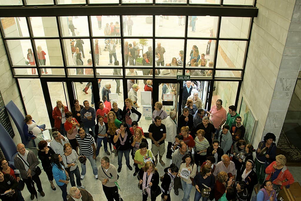 Los salobreñeros piden un pleno urgente para rectificar de la subida del IBI