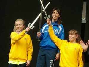 ATLETISMO: Claudia Estévez y Benamar Djellal, líderes en la Espada Toledana