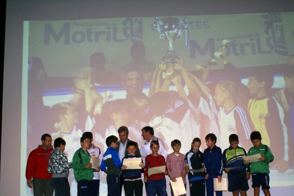 La Liga Escolar de Fútbol en Motril presenta este año importantes novedades y amplía su participación con tres equipos más