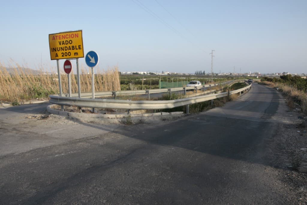 Un herido de bala durante una reyerta en Motril