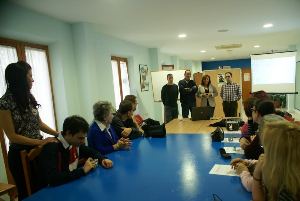 El II taller de fotografía para discapacitados continúa con su apuesta por la integración