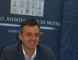 Navarro critica a la portavoz socialista y recuerda que el PGOU de Motril está funcionando