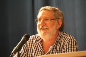 Andrés Cárdenas firmará hoy su libro a partir de las 20 horas en la Casa de la Cultura