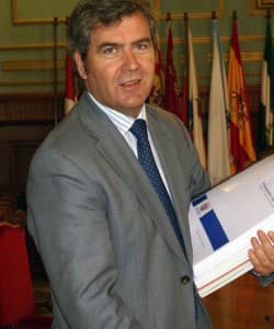 El Gobierno municipal ha cumplido al 100 % con la previsión de ahorro estipulada en el Plan de Ajuste