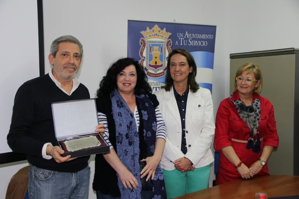 La alcaldesa inaugura la VI Semana Cultural del Santísimo