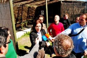 Medio Ambiente introduce la focha moruna en el humedal de Charca Suárez