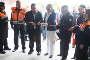 La alcaldesa de Almuñécar inaugura las nuevas instalaciones de la Protección Civil y los Bomberos