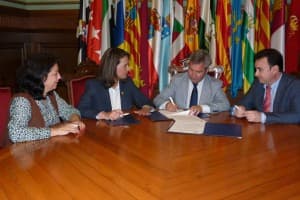 Mancomunidad ahorra un 40% a los ayuntamientos de la Costa Tropical en el balizamiento de playas