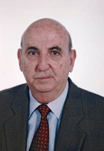 Motril honra la memoria del doctor Cienfuegos con la dedicatoria de una plaza