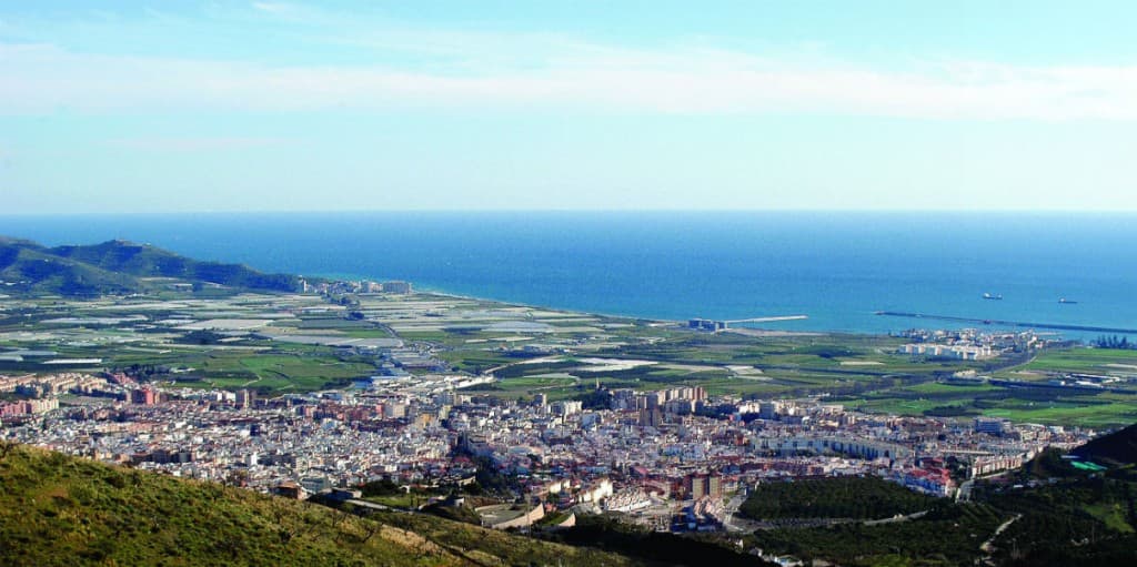 Motril cuenta con 235.000 metros cuadrados para la instalación de comercios y centros de ocio