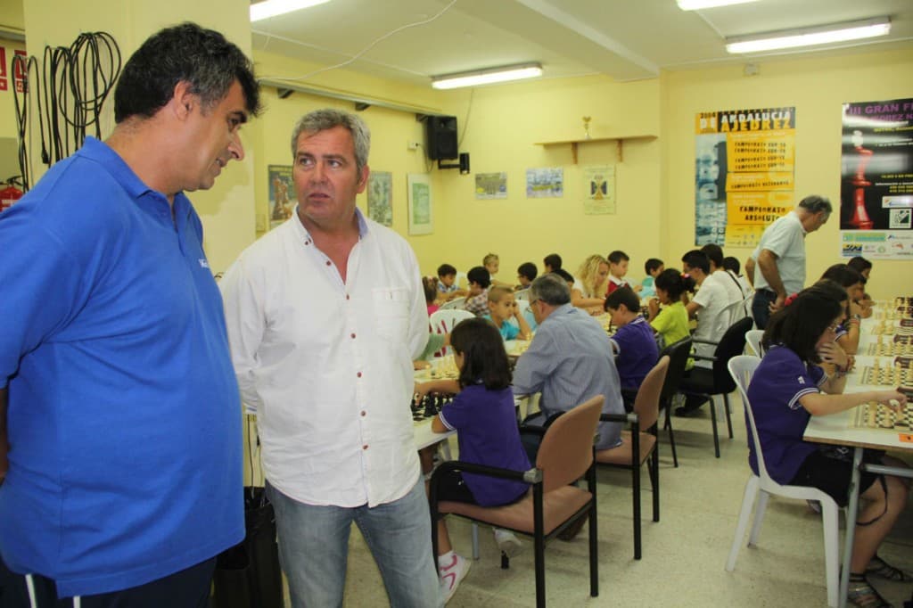 76 ajedrecistas de toda Andalucía protagonizan un emocionante y muy disputado IX Abierto de ‘Las Angustias’