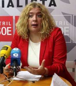 El PSOE exige a la alcaldesa que se centre en su trabajo en el Ayuntamiento