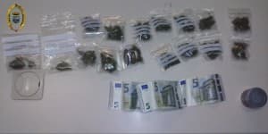 Detienen a un joven en Almuñécar por presunta venta de droga
