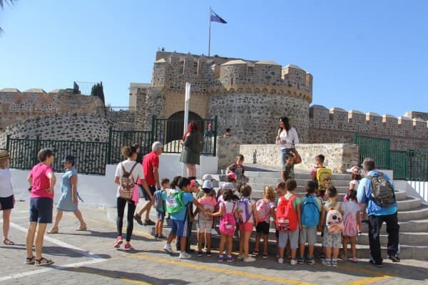 Almuñécar ‘Un mar de historias’ recibe el reconocimiento en el I Congreso Internacional destinado a la Historia en el ámbito educativo