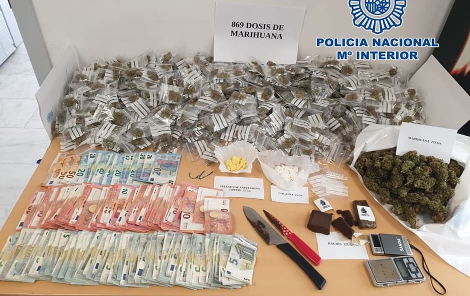 Detenido en Motril un presunto traficante de droga que repartía usando una motocicleta