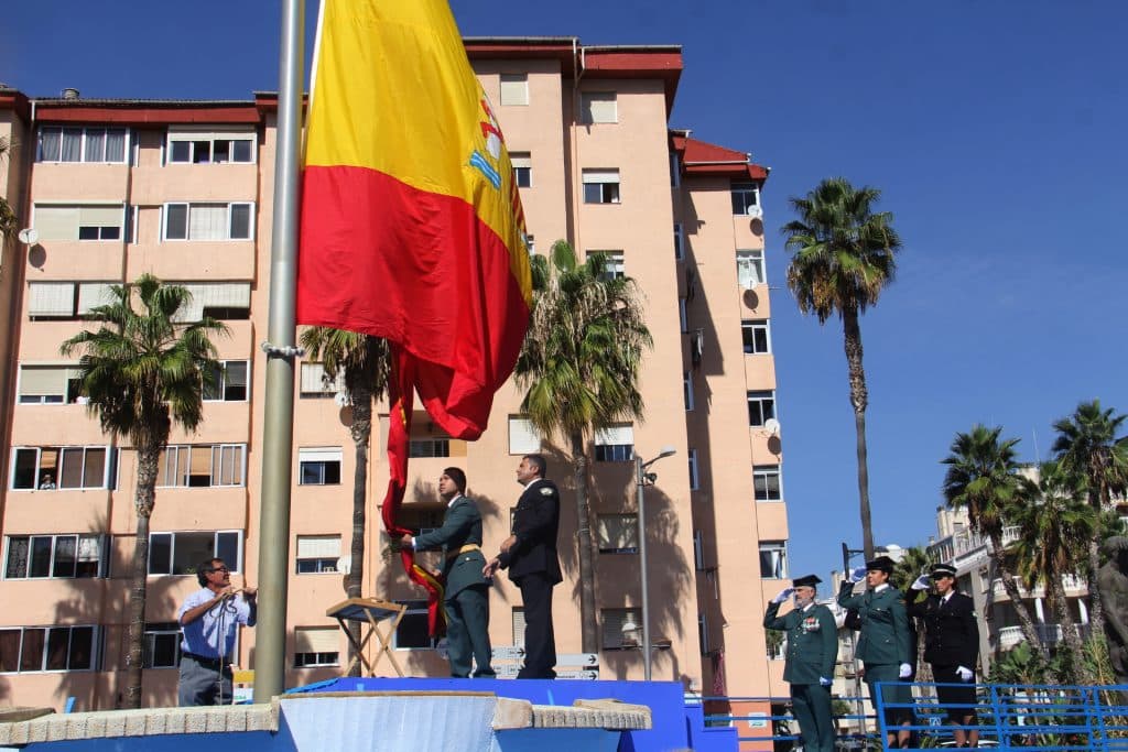 Almuñécar rendirá homenaje a la Bandera y a la Guardia Civil con motivo ‘Día de la Hispanidad’
