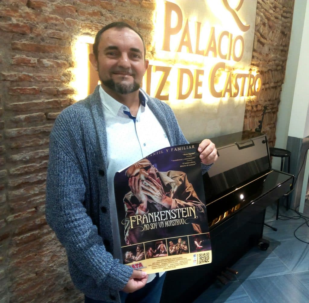 Frankestein inaugura el ciclo de teatro infantil y familiar en el escenario del Calderón