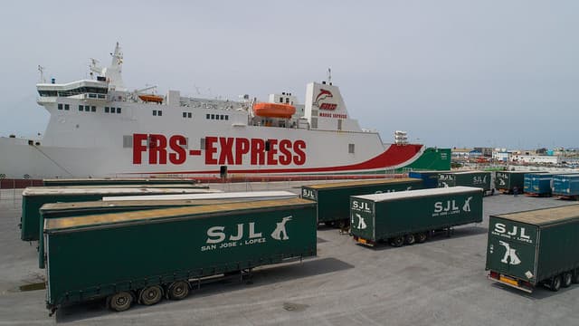 FRS ofrece un 10 por ciento de descuento en su ruta Motril-Melilla