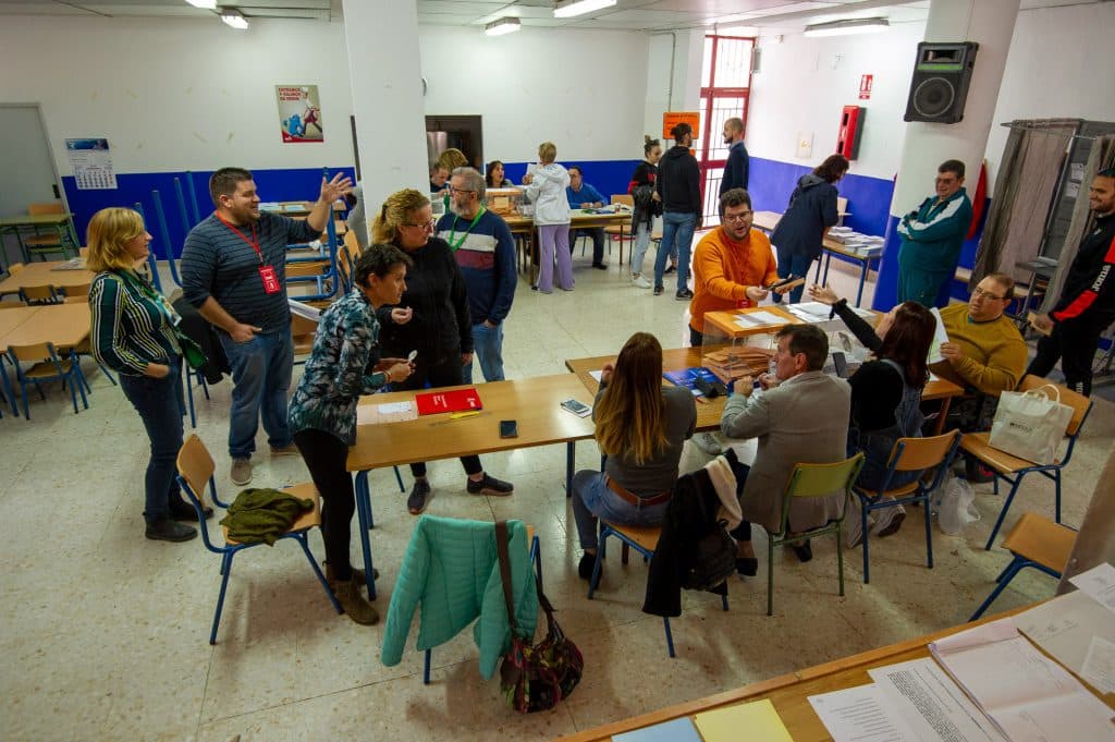 Baja el dato de participación a las 18:00 horas con respecto a las elecciones de abril