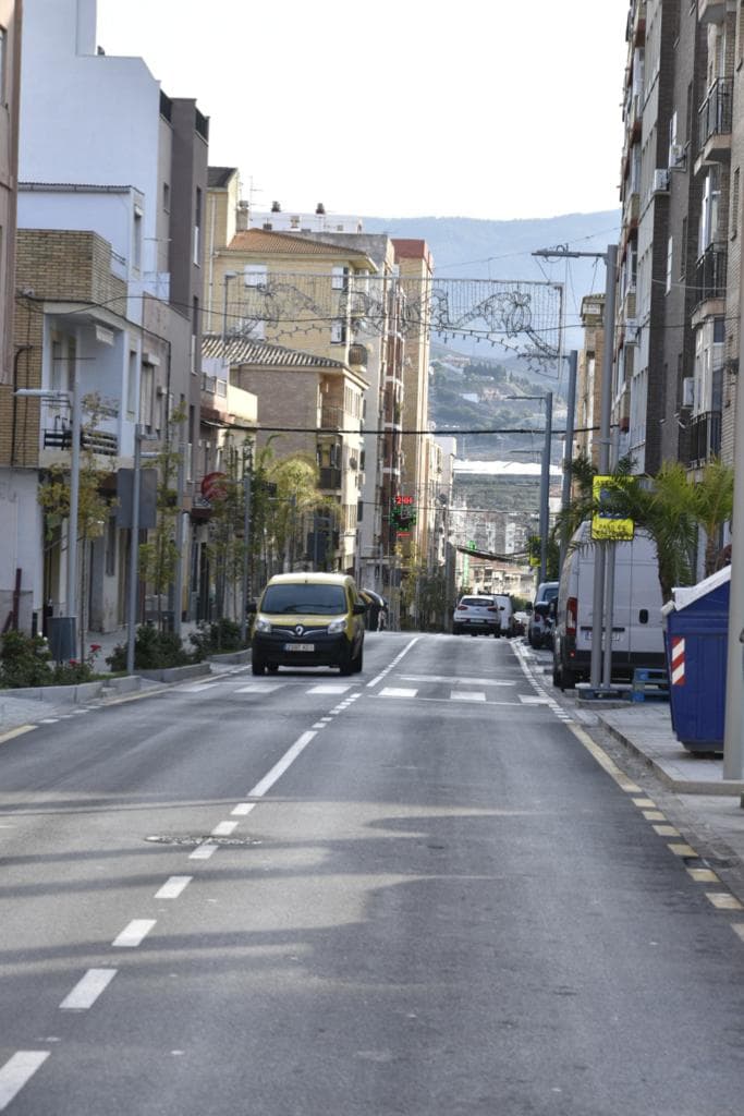 La calle Ancha contará con 17 nuevos contenedores
