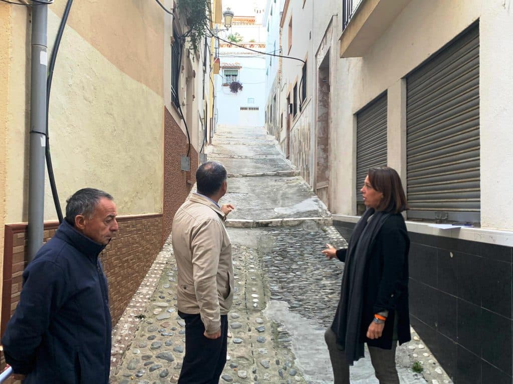 Una inversión de 171.000 euros permite rehabilitar el sexitano Barrio de San Miguel