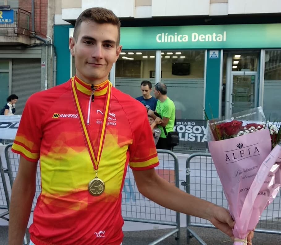 El sexitano Carlos Rodríguez Cano ficha por el mejor equipo del mundo de ciclismo, INEOS