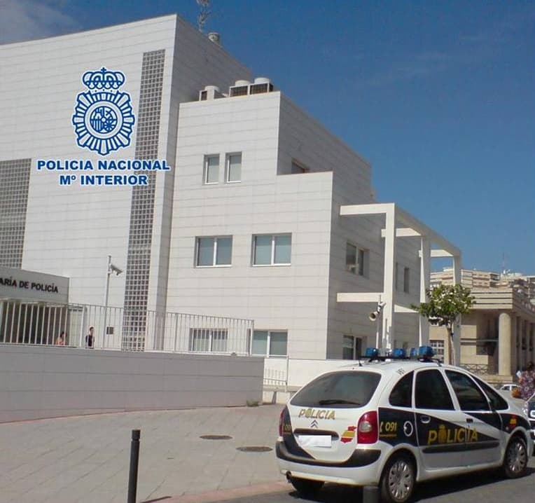Detienen en Motril a un varón que habría cometido cuatro robos con violencia