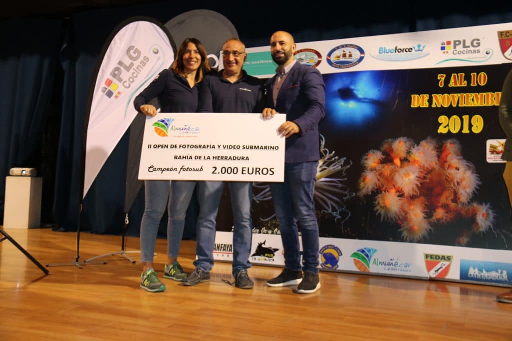 Montse Vega y Rafael Fernández ganan el II Open de Fotografía y Vídeo Submarino “Bahía de La Herradura 2019”