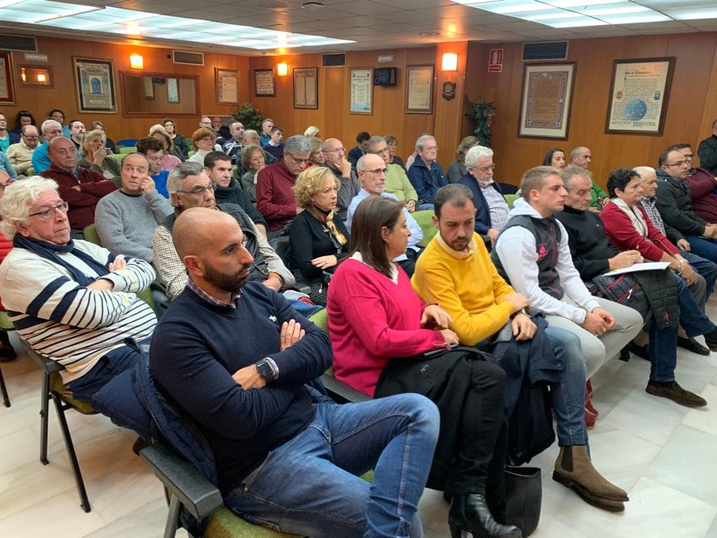Los sexitanos siguen «analizando» su PGOU