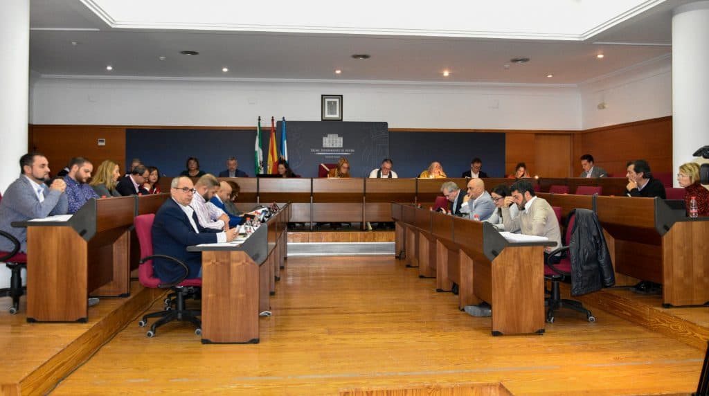 Unanimidad institucional en apoyo al sector hortofrutícola de la Costa Tropical