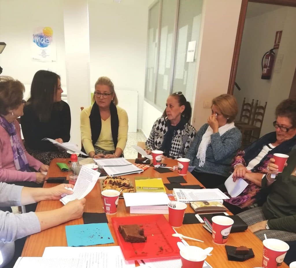 La temática sobre violencia de género presidió la tercera tertulia de los Espacios de Lectura Feminista