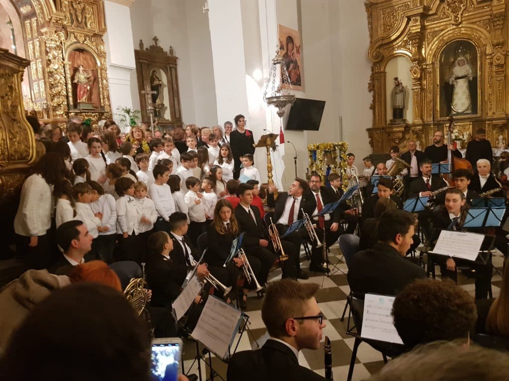 Órgiva canta a la Navidad en su VIII Certamen de Villancicos